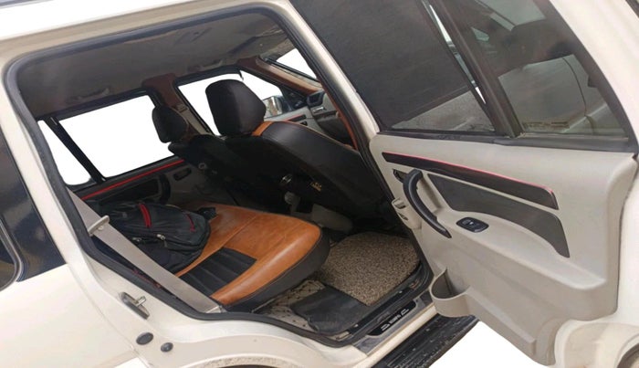 2020 Mahindra Scorpio S5, Diesel, Manual, 91,803 km, interior