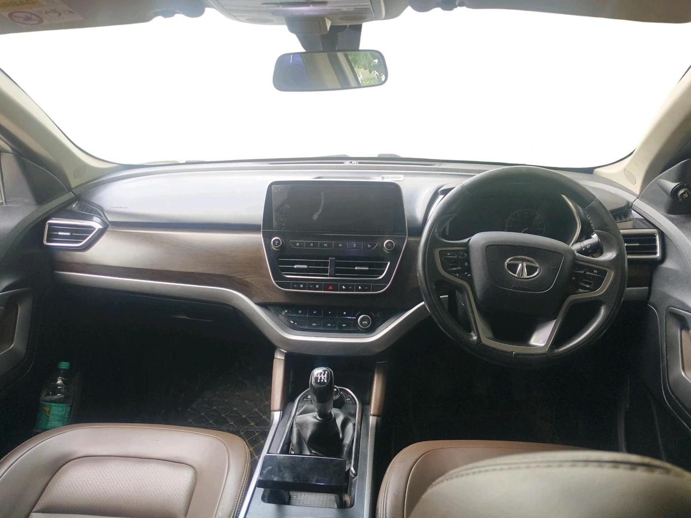 2019 Tata Harrier XZ 2.0L, Diesel, Manual, 72,480 km, interior
