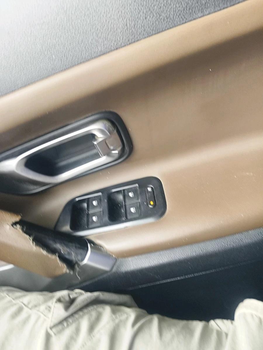 2019 Tata Harrier XZ 2.0L, Diesel, Manual, 72,480 km, interior