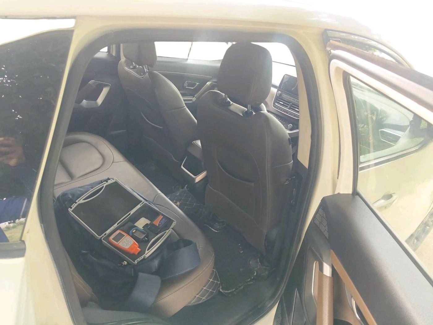 2019 Tata Harrier XZ 2.0L, Diesel, Manual, 72,480 km, interior