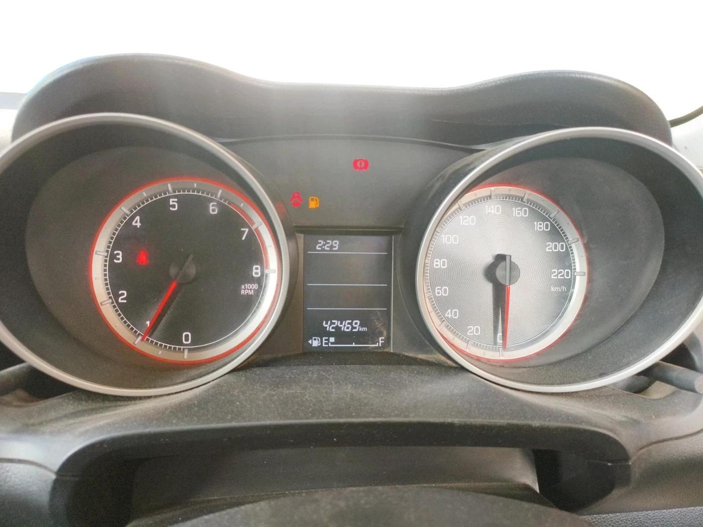 2022 Maruti Swift VXI, Petrol, Manual, 42,469 km, interior