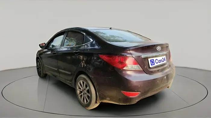 2011 Hyundai Verna FLUIDIC 1.6 VTVT EX, CNG, Manual, 1,16,337 km, exterior