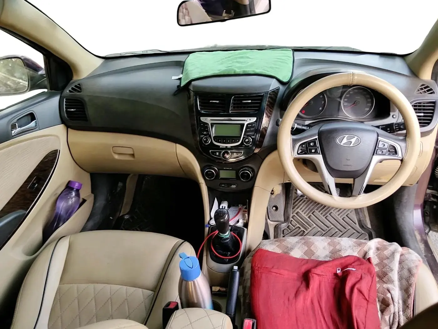 2011 Hyundai Verna FLUIDIC 1.6 VTVT EX, CNG, Manual, 1,16,337 km, interior