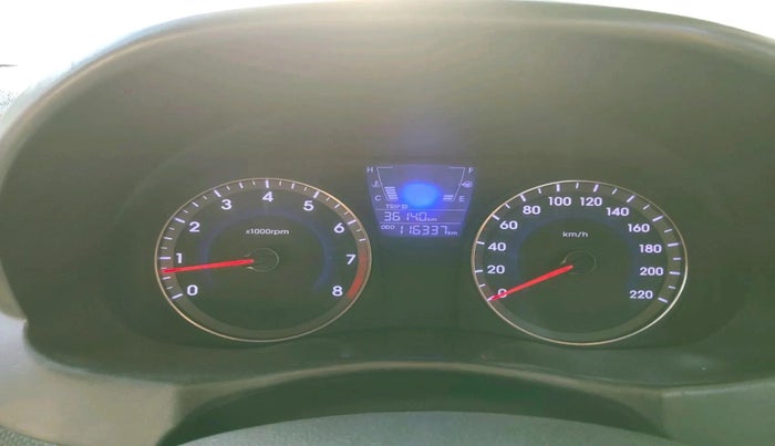 2011 Hyundai Verna FLUIDIC 1.6 VTVT EX, CNG, Manual, 1,16,337 km, interior