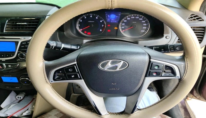 2011 Hyundai Verna FLUIDIC 1.6 VTVT EX, CNG, Manual, 1,16,337 km, interior