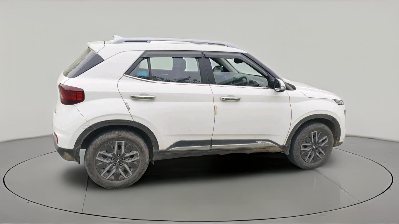2021 Hyundai VENUE SX 1.5 CRDI, Diesel, Manual, 1,28,895 km, exterior