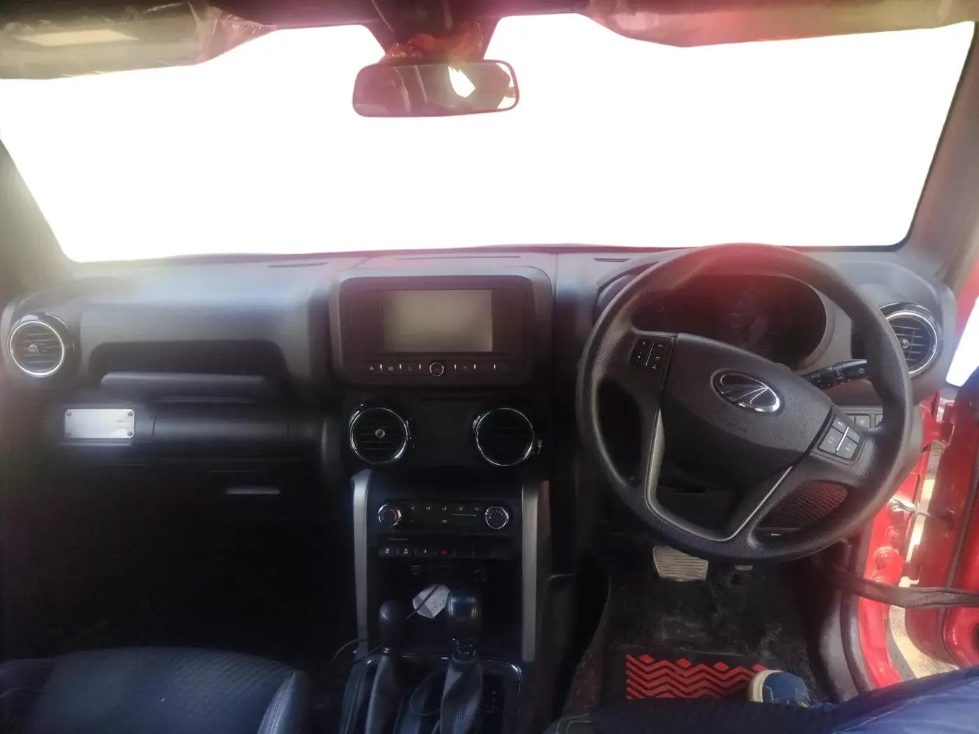 2020 Mahindra Thar LX  P 4WD AT CONVERTIBLE, Petrol, Automatic, 20,460 km, interior