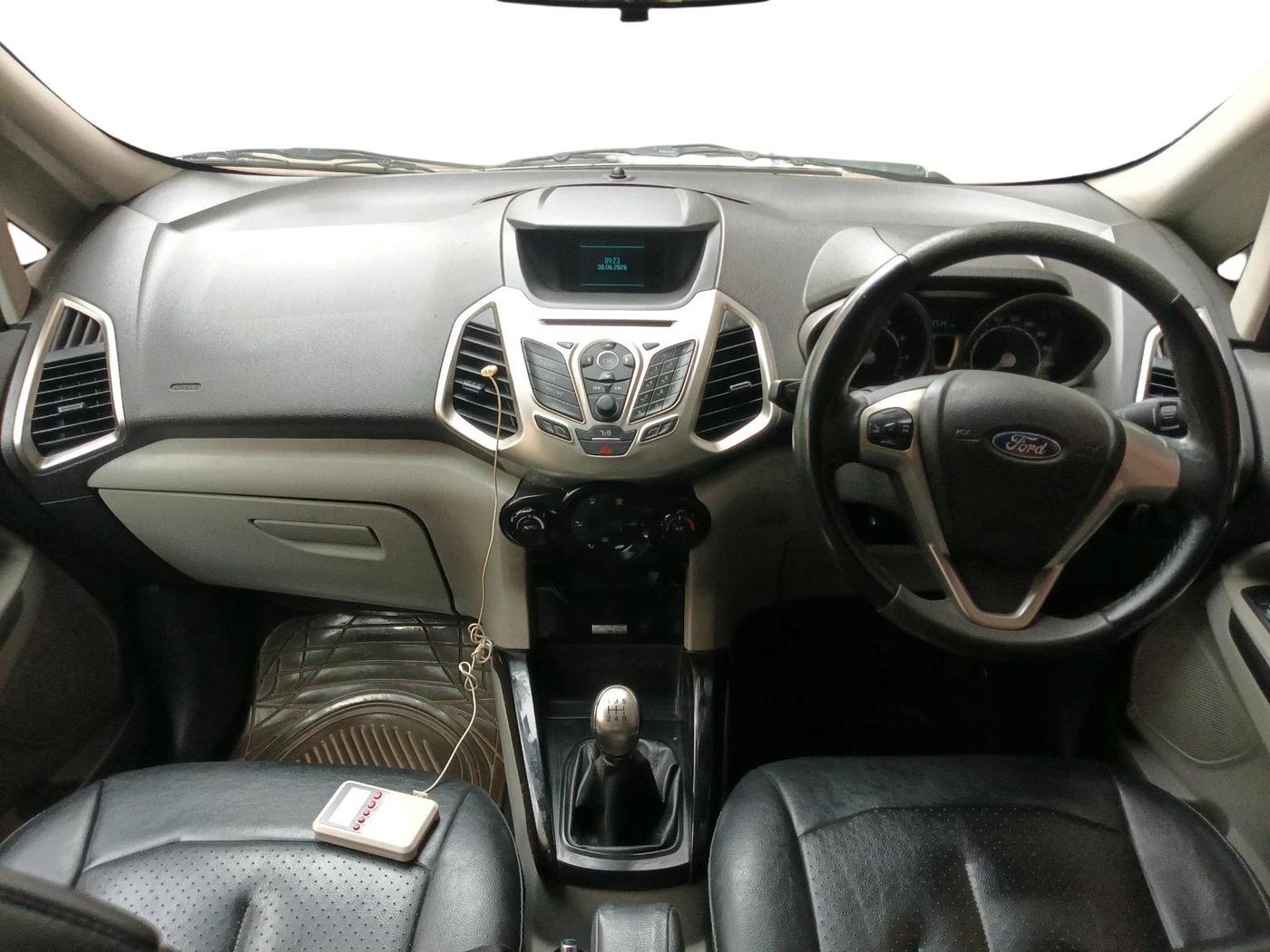 2015 Ford Ecosport TITANIUM 1.5L PETROL, Petrol, Manual, 1,33,714 km, interior