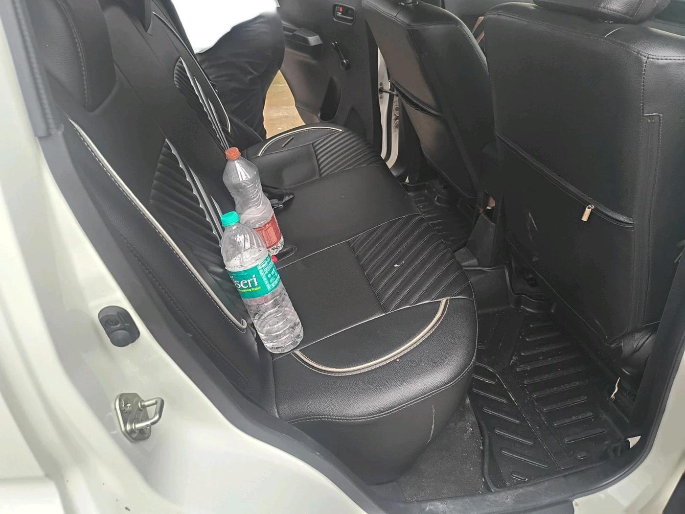 2023 Maruti IGNIS SIGMA 1.2, Petrol, Manual, 65,740 km, interior