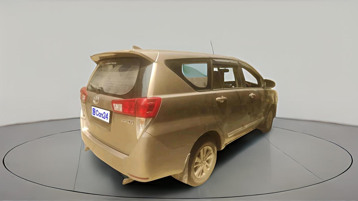 2016 Toyota Innova Crysta 2.4 GX AT 8 STR, Diesel, Automatic, 95,230 km, exterior