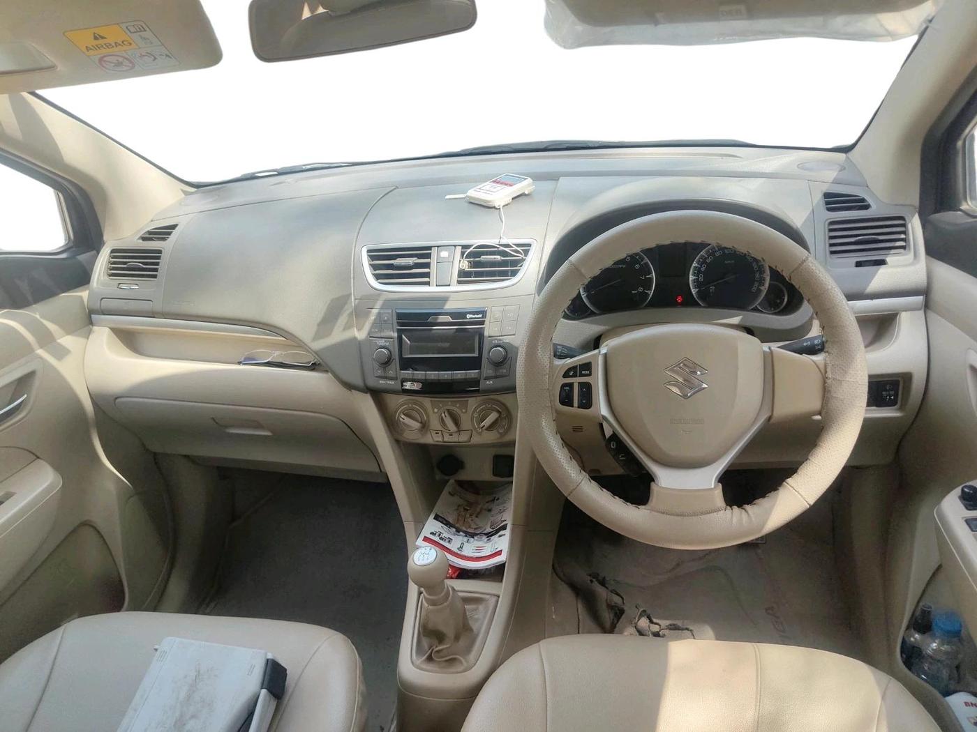 2017 Maruti Ertiga VXI CNG, CNG, Manual, 58,417 km, interior