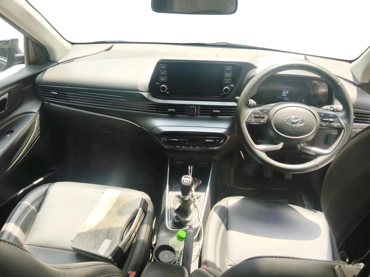 2022 Hyundai NEW I20 ASTA 1.2 MT, Petrol, Manual, 47,475 km, interior