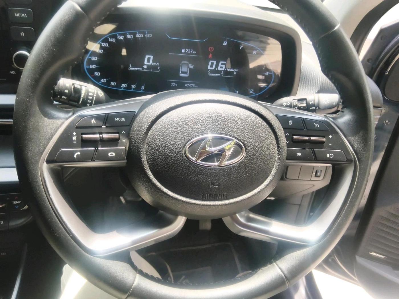 2022 Hyundai NEW I20 ASTA 1.2 MT, Petrol, Manual, 47,475 km, interior