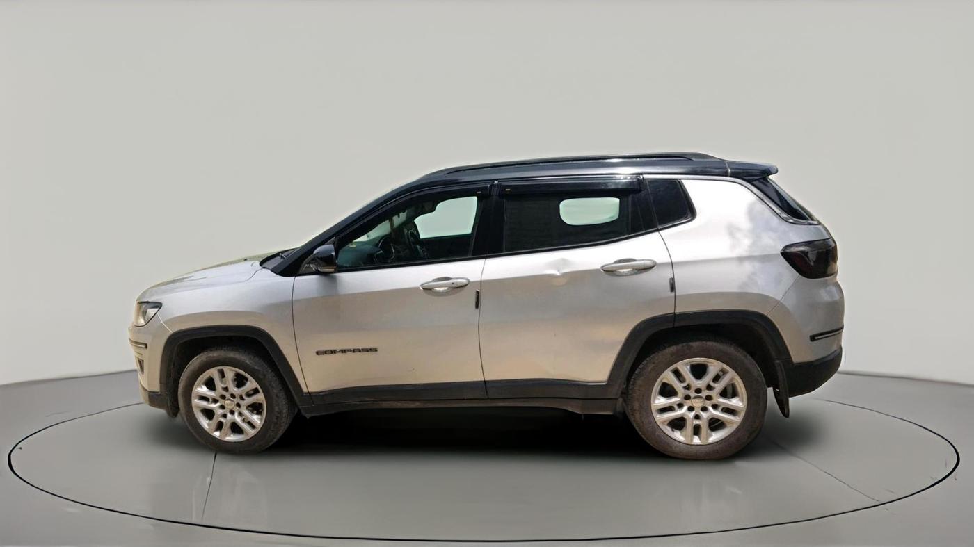 2017 Jeep Compass LIMITED 2.0 DIESEL, Diesel, Manual, 1,20,492 km, exterior