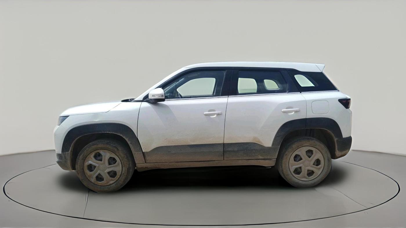 2024 Maruti BREZZA LXI, Petrol, Manual, 20,579 km, exterior