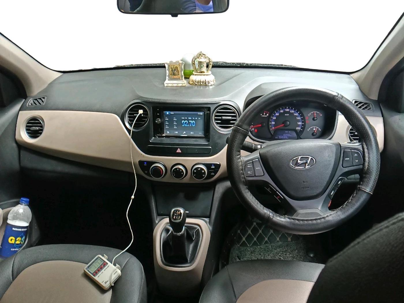 2016 Hyundai Xcent S 1.2 SPECIAL EDITION, Petrol, Manual, 54,599 km, interior