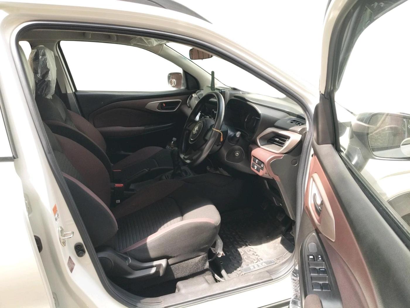 2025 Maruti FRONX SIGMA CNG 1.2 MT, CNG, Manual, 21,810 km, interior