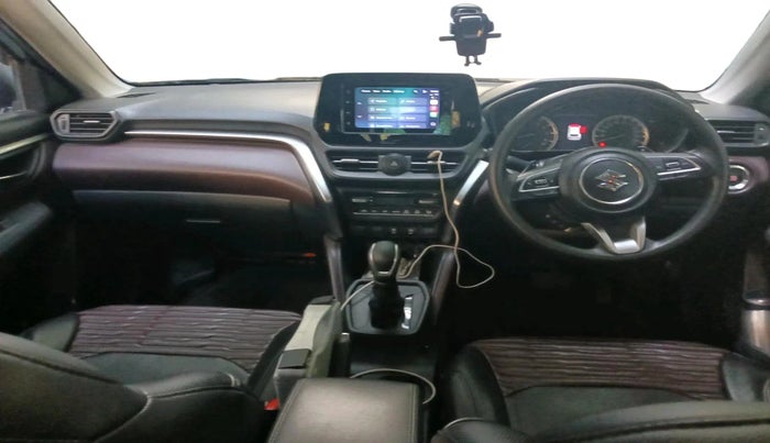 2023 Maruti Grand Vitara DELTA SMART HYBRID AT, Petrol, Automatic, 26,994 km, interior