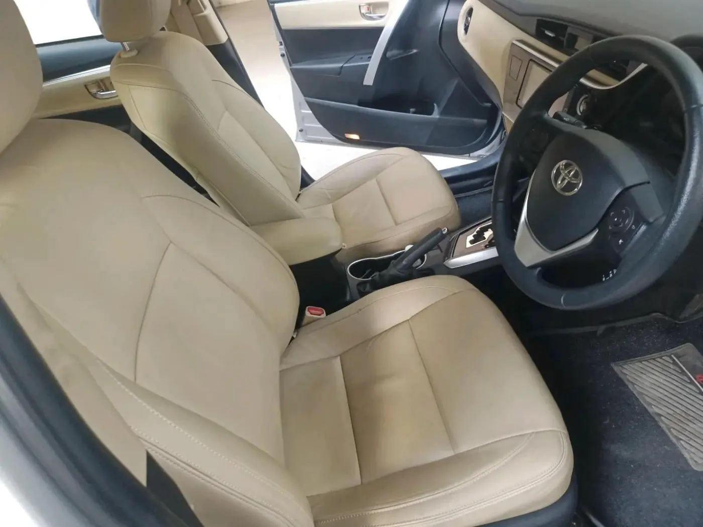 2018 Toyota Corolla Altis VL CVT PETROL, Petrol, Automatic, 12,011 km, interior
