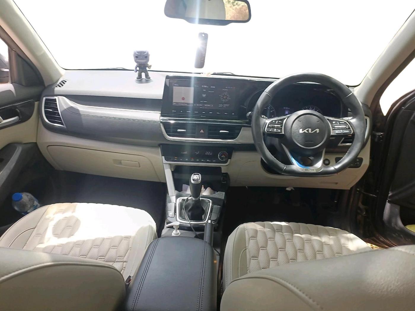 2022 KIA SELTOS HTX 1.5 PETROL, Petrol, Manual, 54,303 km, interior