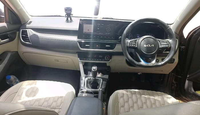 2022 KIA SELTOS HTX 1.5 PETROL, Petrol, Manual, 54,303 km, interior