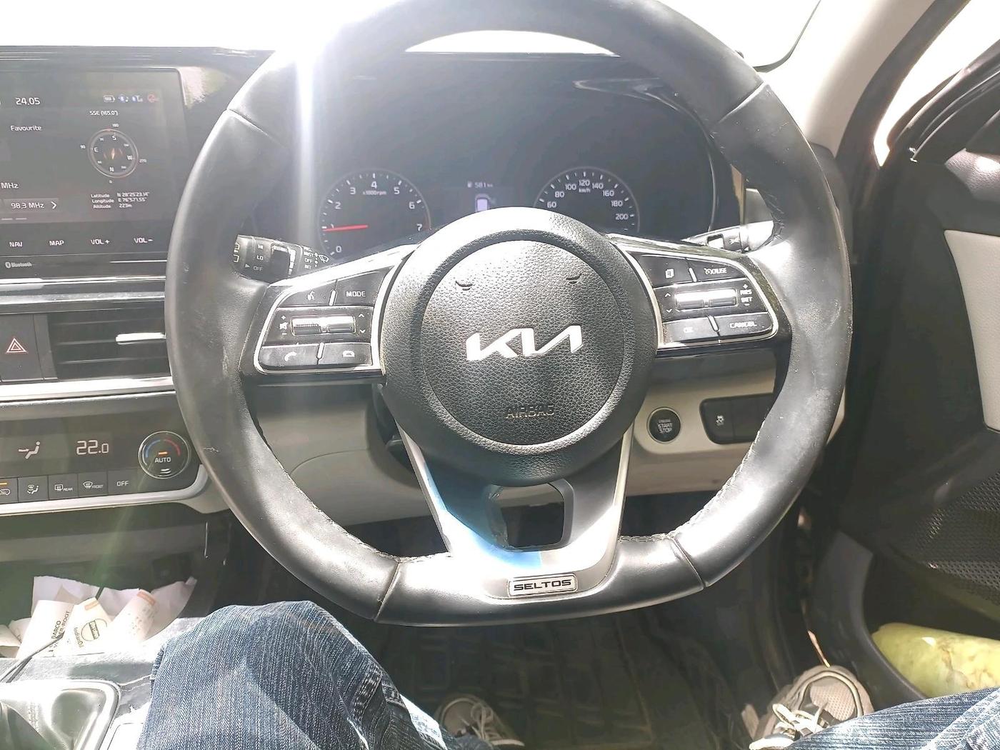 2022 KIA SELTOS HTX 1.5 PETROL, Petrol, Manual, 54,303 km, interior