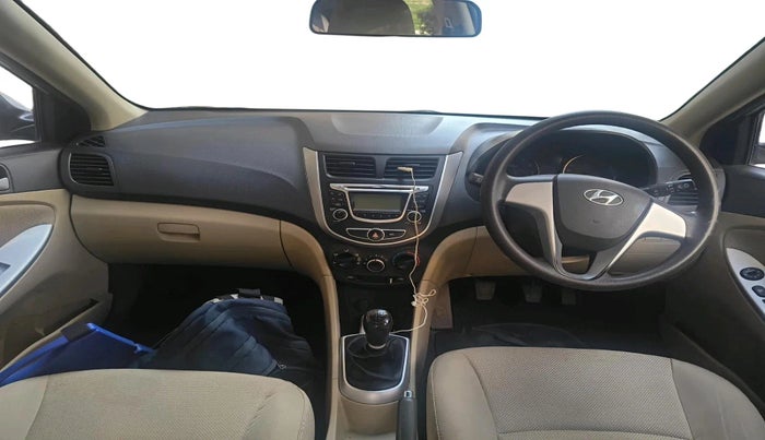 2014 Hyundai Verna FLUIDIC 1.4 VTVT, Petrol, Manual, 1,04,103 km, interior