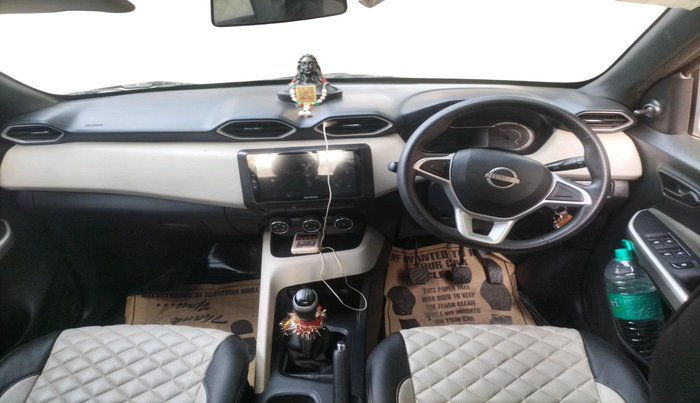 2022 Nissan MAGNITE XE, CNG, Manual, 28,344 km, interior
