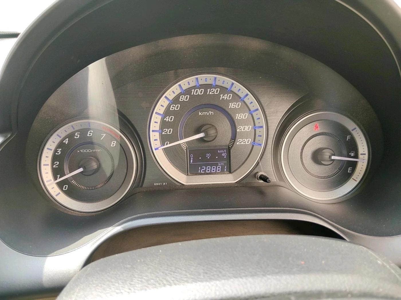 2012 Honda City 1.5L I-VTEC V MT, Petrol, Manual, 1,28,885 km, interior