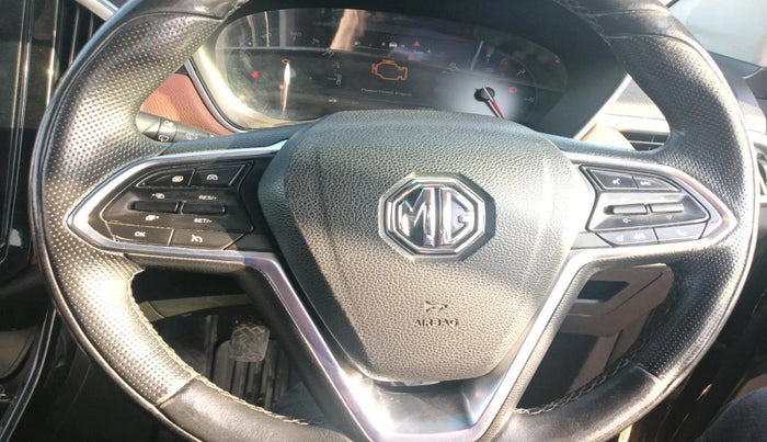 2020 MG HECTOR PLUS SHARP 2.0 DIESEL TURBO MT 6-STR, Diesel, Manual, 71,529 km, interior