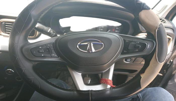 2022 Tata PUNCH ACCOMPLISHED MT, Petrol, Manual, 60,365 km, interior