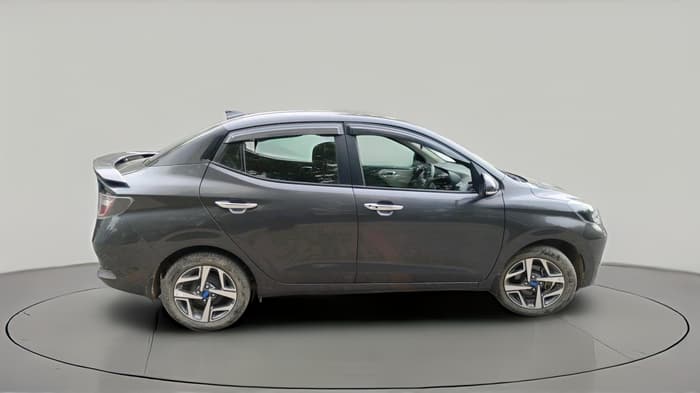 2024 Hyundai AURA SX 1.2 CNG, CNG, Manual, 27,907 km, exterior