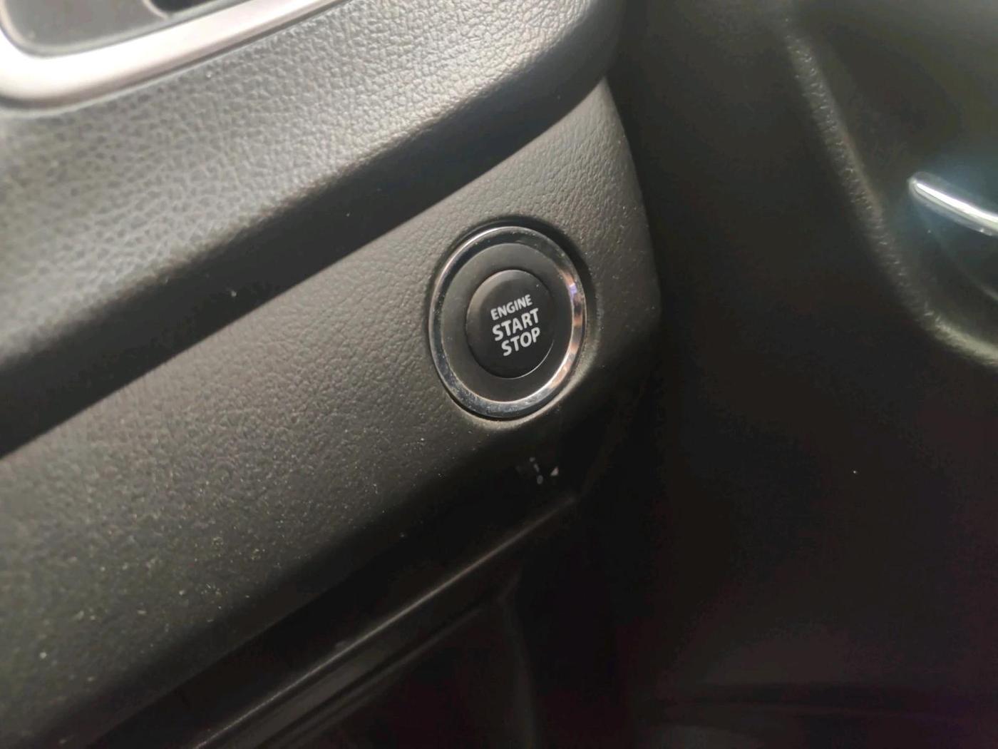 2019 Toyota Glanza V, Petrol, Manual, 25,226 km, interior