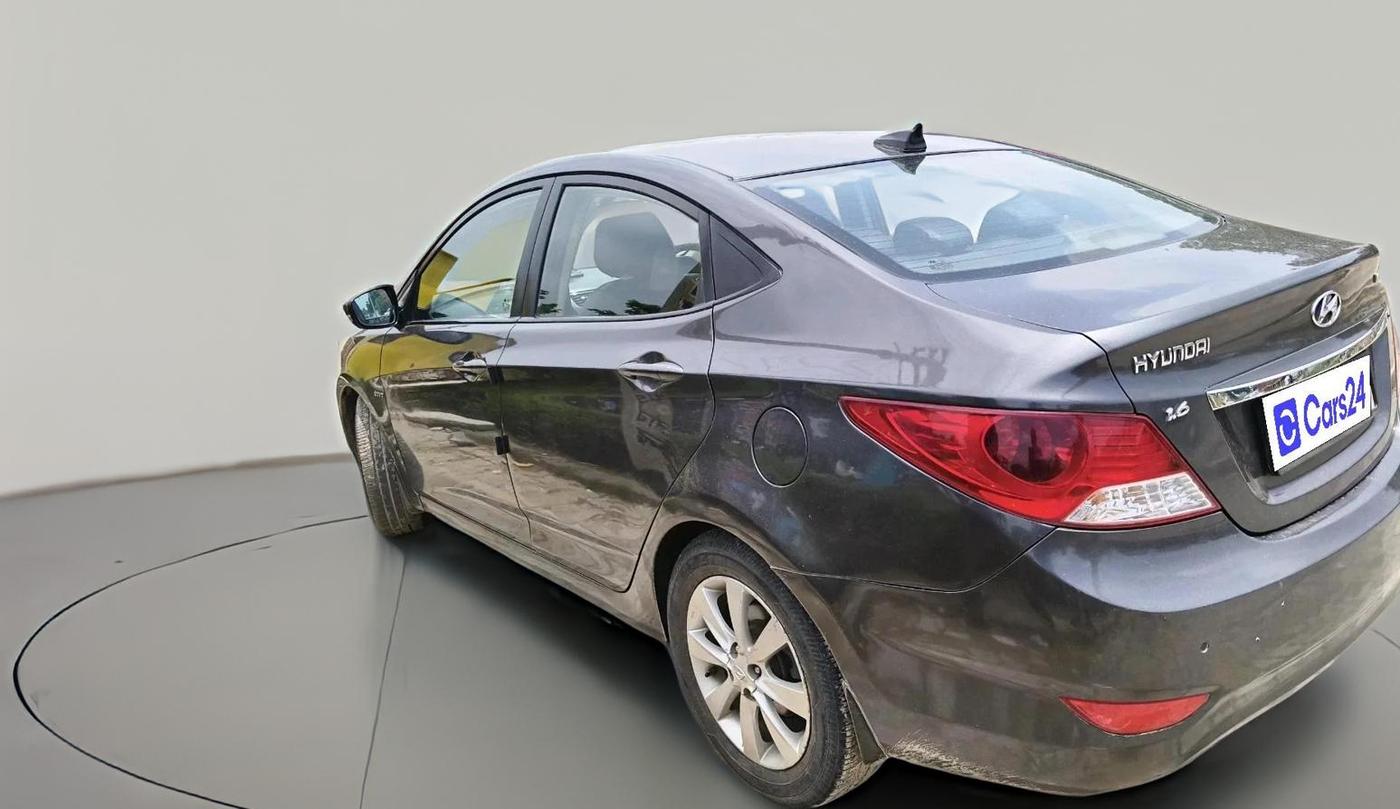 2013 Hyundai Verna FLUIDIC 1.6 VTVT SX, Petrol, Manual, 73,120 km, exterior