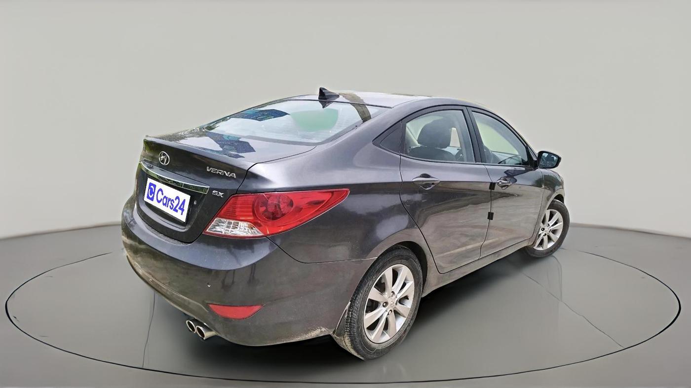2013 Hyundai Verna FLUIDIC 1.6 VTVT SX, Petrol, Manual, 73,120 km, exterior