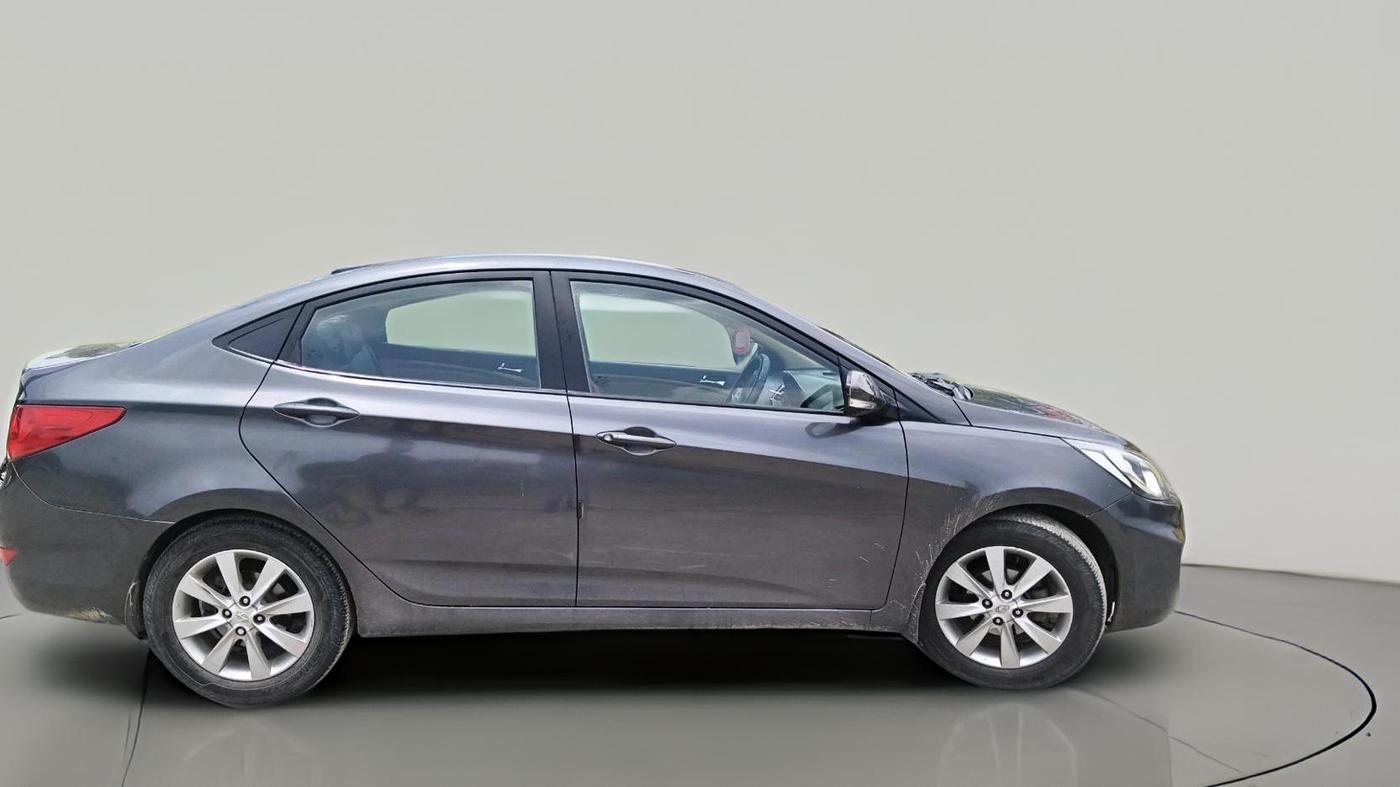 2013 Hyundai Verna FLUIDIC 1.6 VTVT SX, Petrol, Manual, 73,120 km, exterior