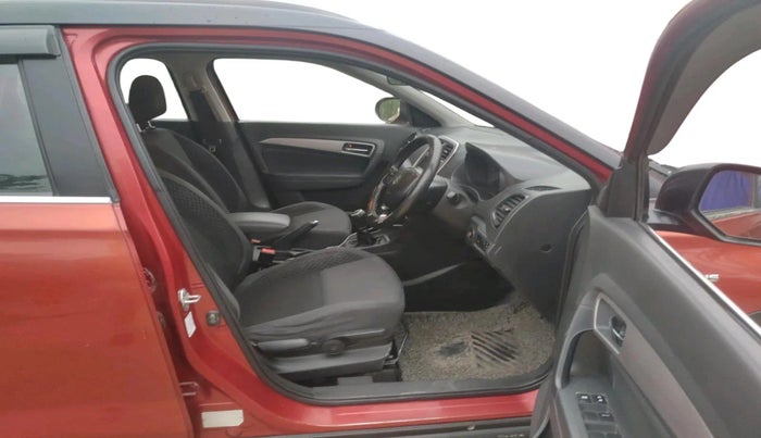 2016 Maruti Vitara Brezza ZDI PLUS, Diesel, Manual, 1,35,682 km, interior