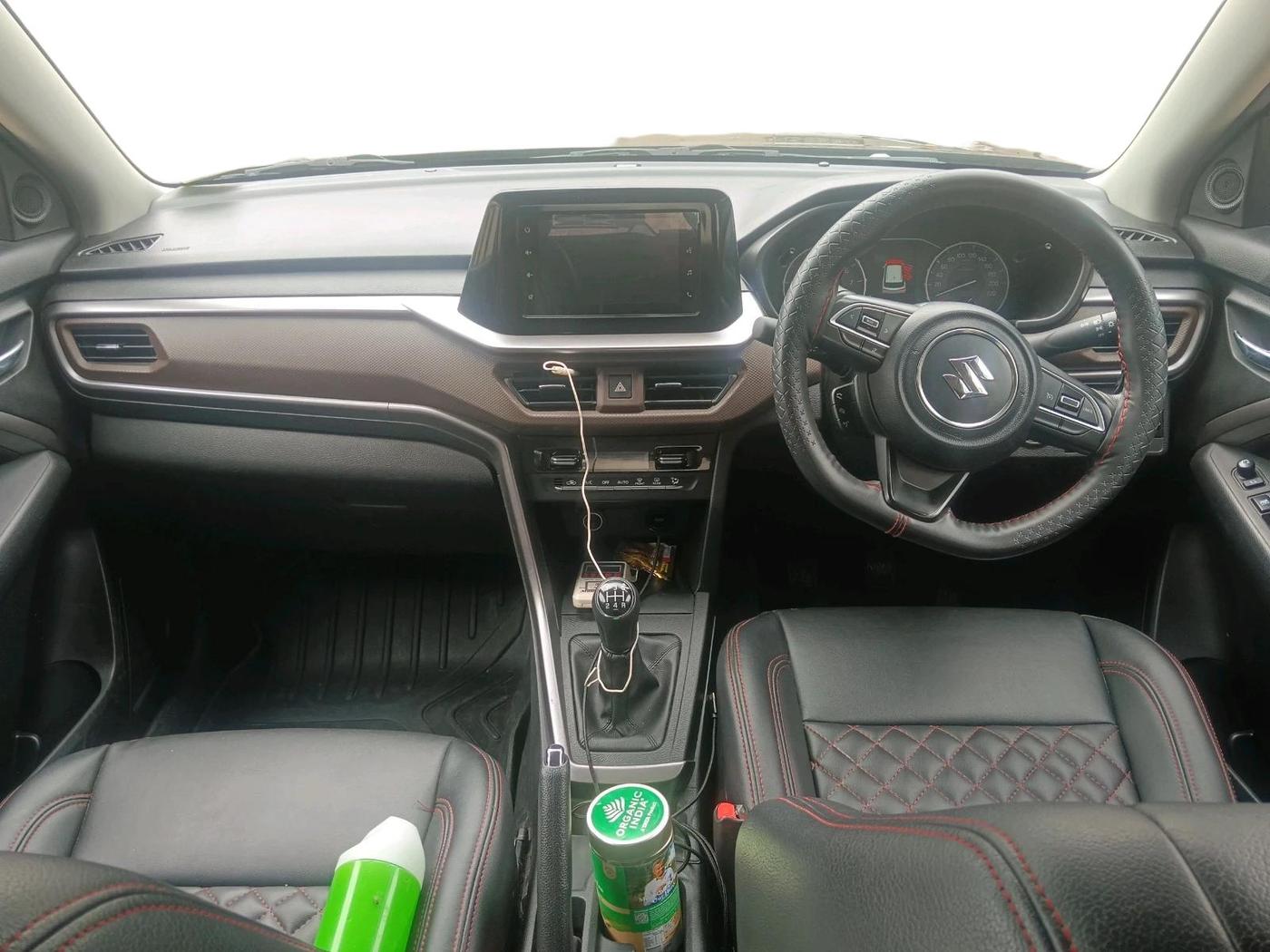 2025 Maruti BREZZA ZXI SMART HYBRID , Petrol, Manual, 7,827 km, interior