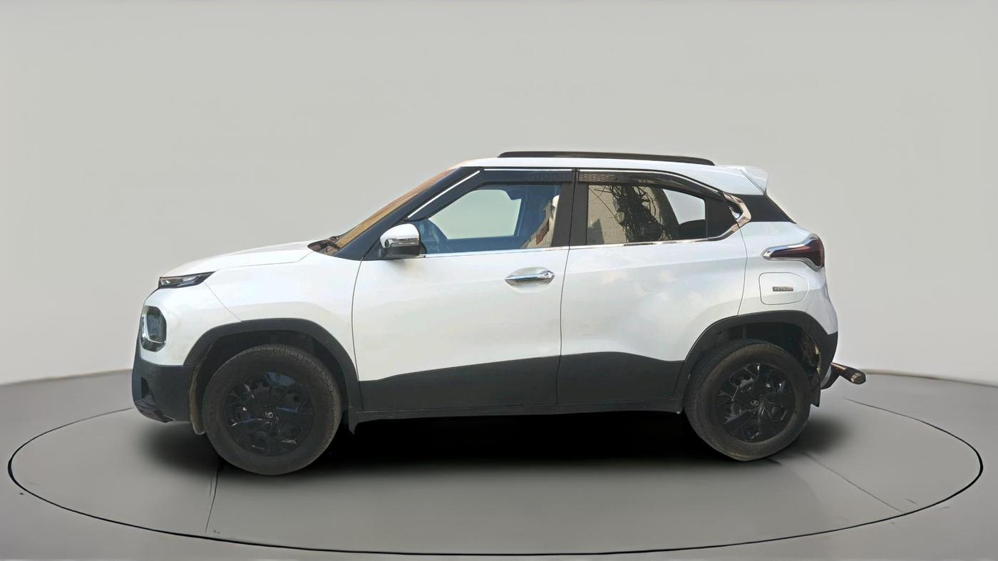 2024 Tata PUNCH Adventure (S), Petrol, Manual, 13,561 km, exterior