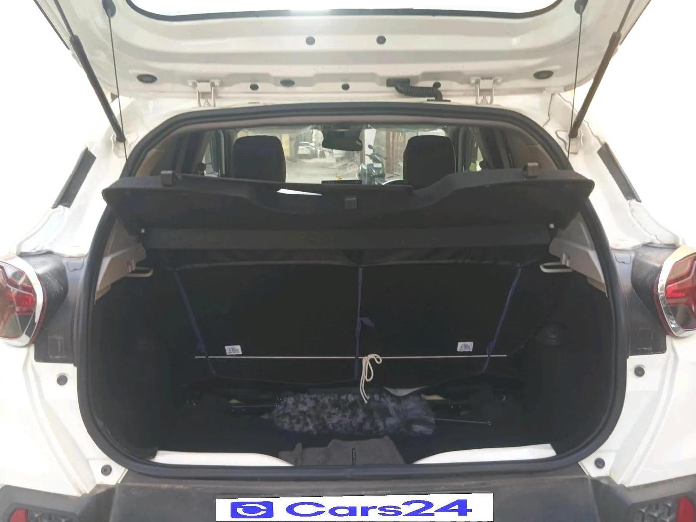 2024 Tata PUNCH Adventure (S), Petrol, Manual, 13,561 km, exterior