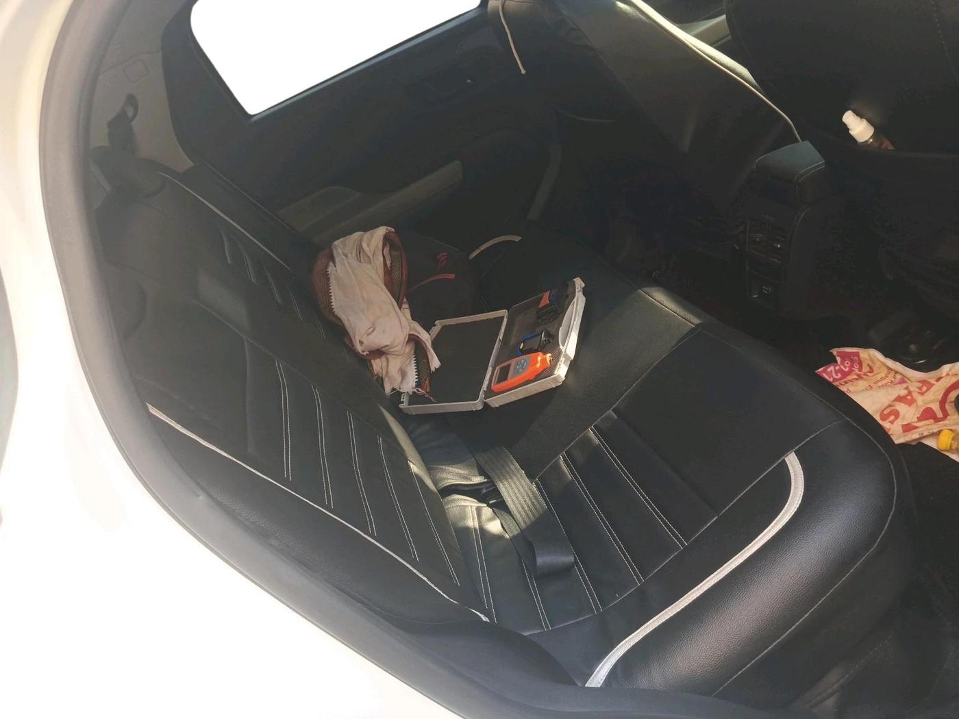 2024 Tata PUNCH Adventure (S), Petrol, Manual, 13,561 km, interior