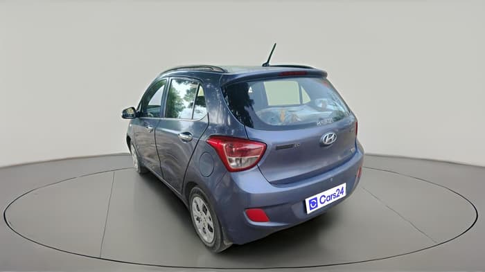 2013 Hyundai Grand i10 MAGNA 1.2 KAPPA VTVT, CNG, Manual, 1,04,764 km, exterior