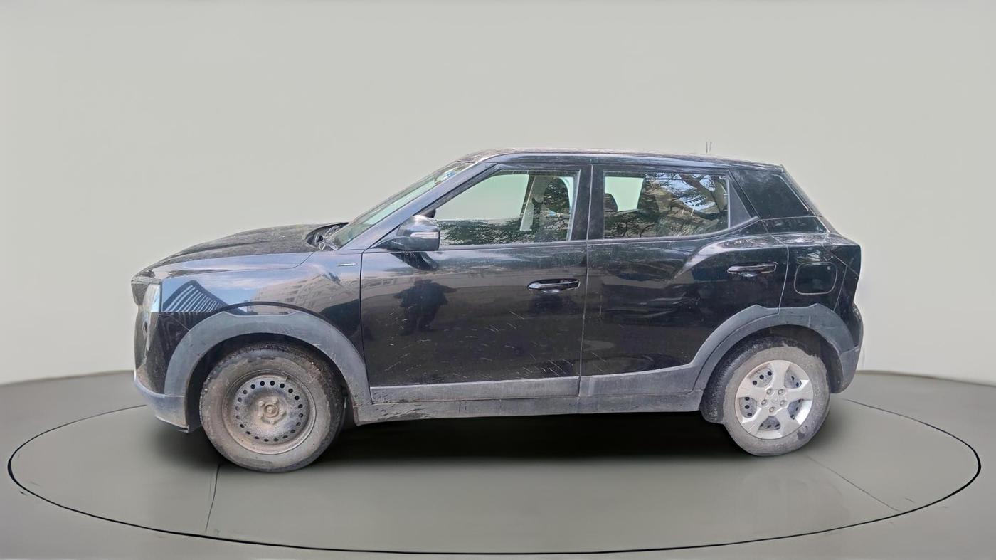 2025 Mahindra XUV 3XO MX2 Pro 1.2 L TCMPFI AT, Petrol, Automatic, 29,466 km, exterior