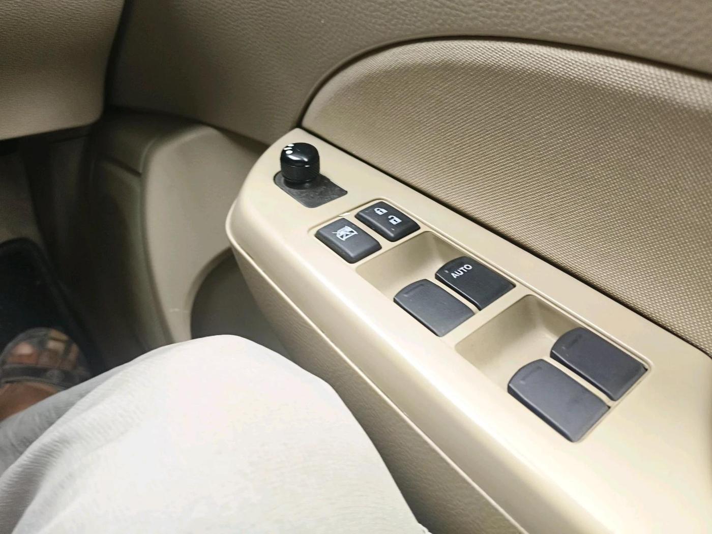 2013 Maruti Swift Dzire VXI, Petrol, Manual, 99,099 km, interior