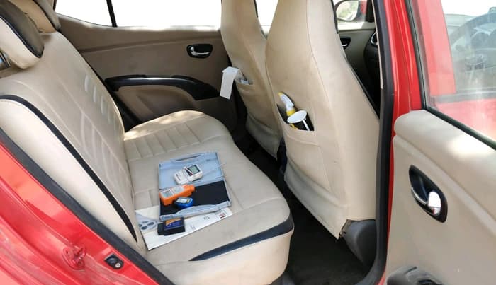 2011 Hyundai i10 SPORTZ 1.2 AT, Petrol, Automatic, 1,02,697 km, interior
