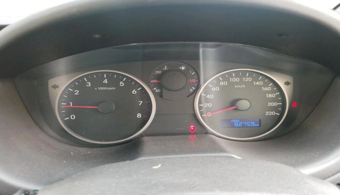 2013 Hyundai i20 SPORTZ 1.2, Petrol, Manual, 82,759 km, interior