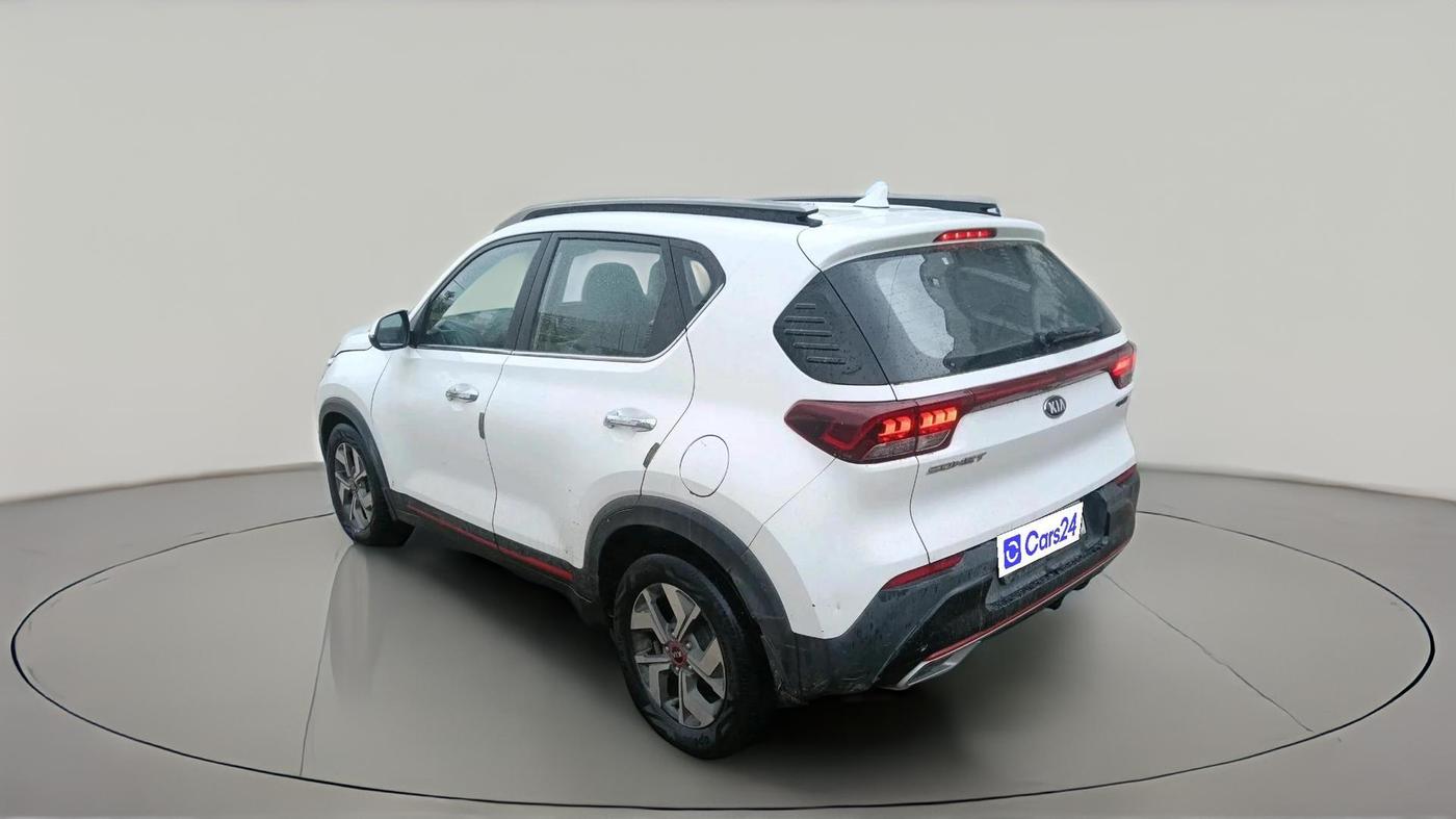 2020 KIA SONET GTX PLUS 1.5 AT, Diesel, Automatic, 2,13,897 km, exterior