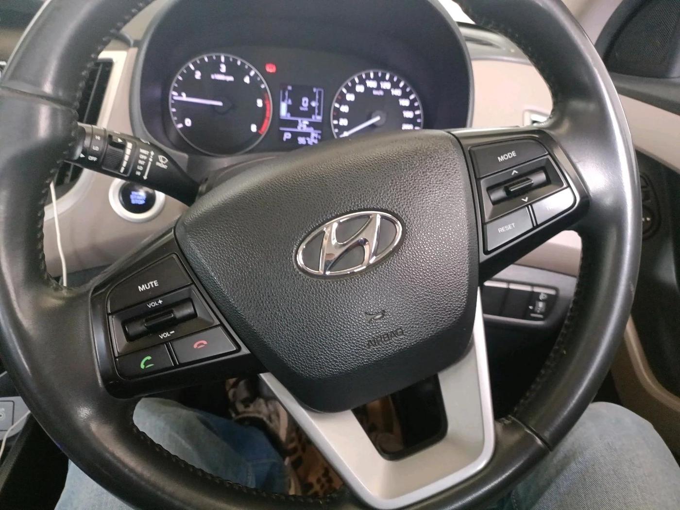 2018 Hyundai Creta SX PLUS AT 1.6 DIESEL, Diesel, Automatic, 96,724 km, interior