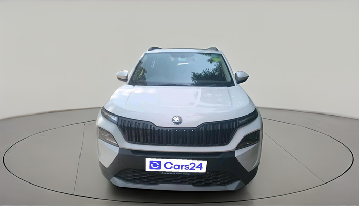 2026 Skoda Kylaq Prestige AT, Petrol, Automatic, 2,082 km, exterior