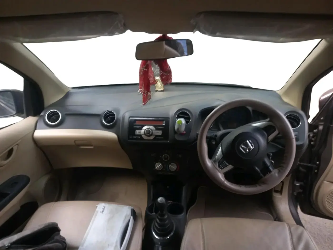 2015 Honda Brio S MT, Petrol, Manual, 27,526 km, interior